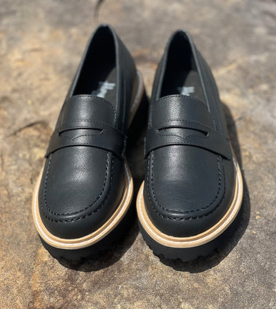Corkys "Boost" Loafer in Black Smooth Final Sale