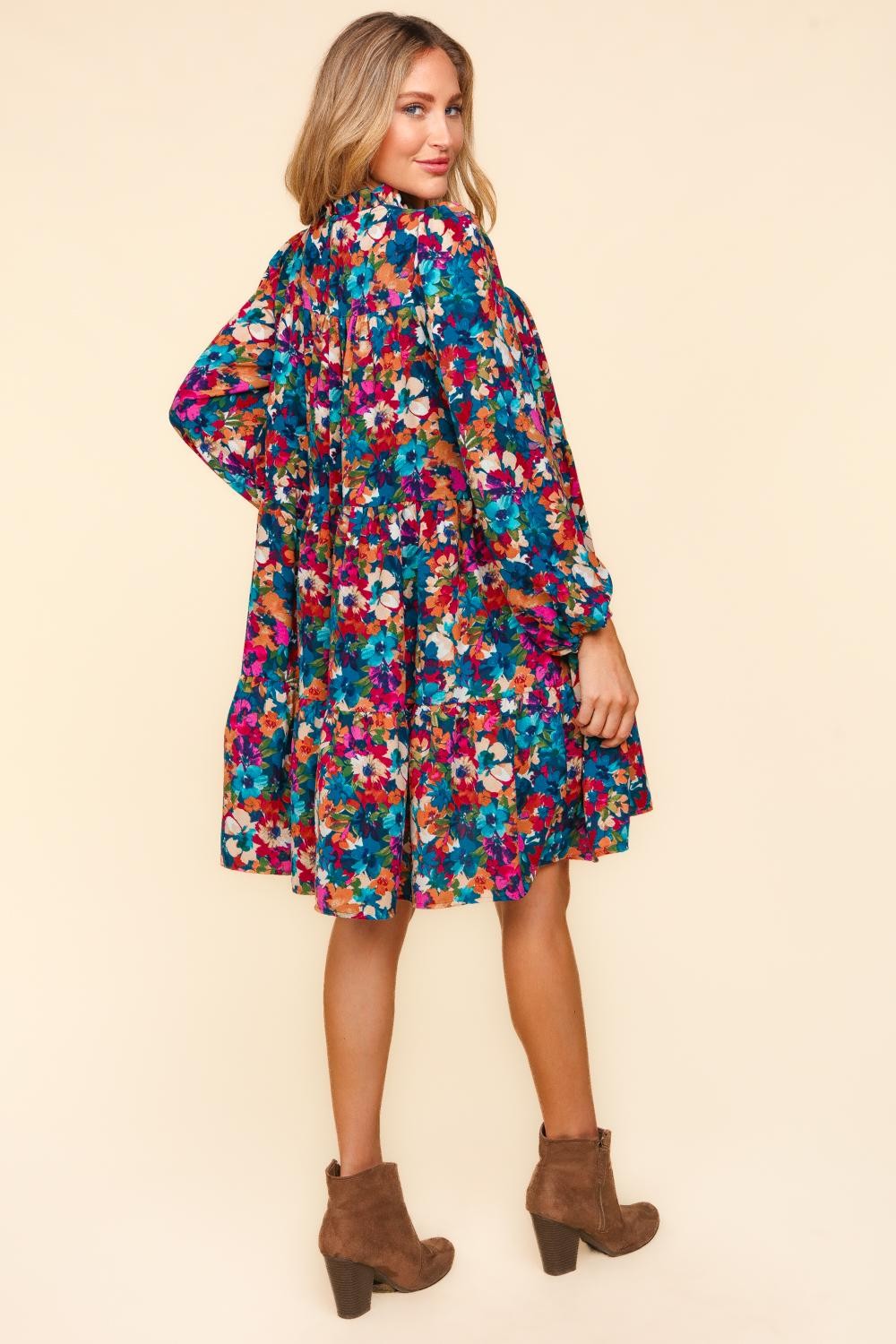 CURVY MOCK NECK KNEE WATER COLOR FLORAL DRESS w/ POCKETS