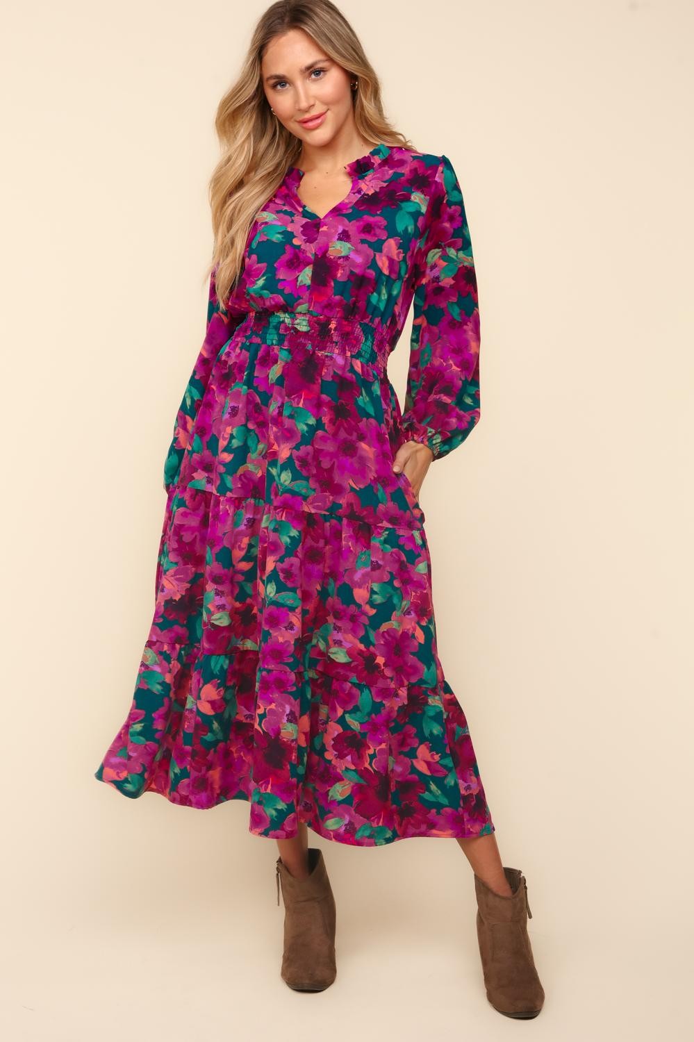 CURVY FLORAL MAXI LENGTH SMOCKED WAIST WOVEN DRESS w/ POCKETS