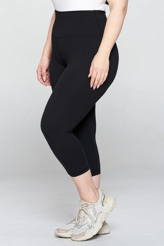 Curvy Black High Rise Casual Capri Leggings