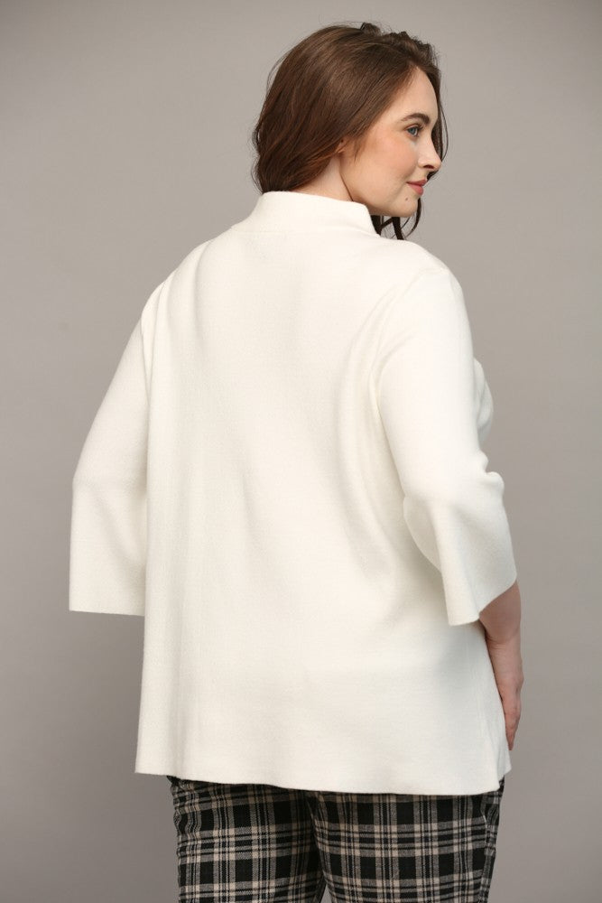 CURVY CREAM MOCK NECK PULL OVER BELL SLEEVE SWEATER