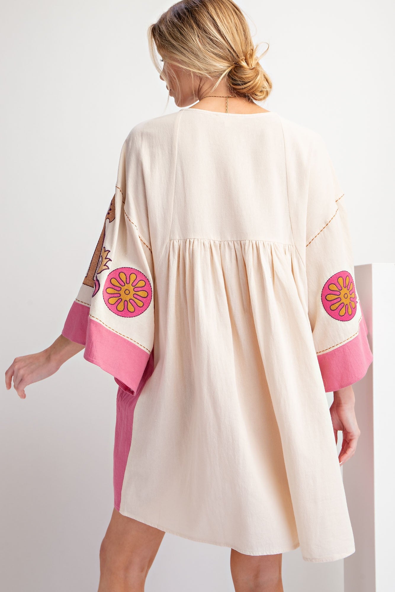 Embroidered Poly Linen Woven Dress in Ivory Pink