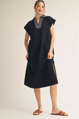 Black Drop Shoulder Solid Midi Dress w/ Pockets