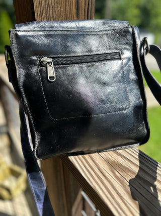 Bed Stu "Venice Beach" in Black Rustic Future Dusk Black Deluxe