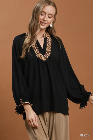 Curvy Black Leopard Trim V-Neck Puff Sleeve Blouse