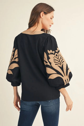 Black Applique Detail 3/4 Puff Sleeves V-neck Top
