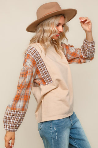 Curvy Oatmeal/Rust Solid Top W/ Contrast Plaid Print Sleeves Final Sale