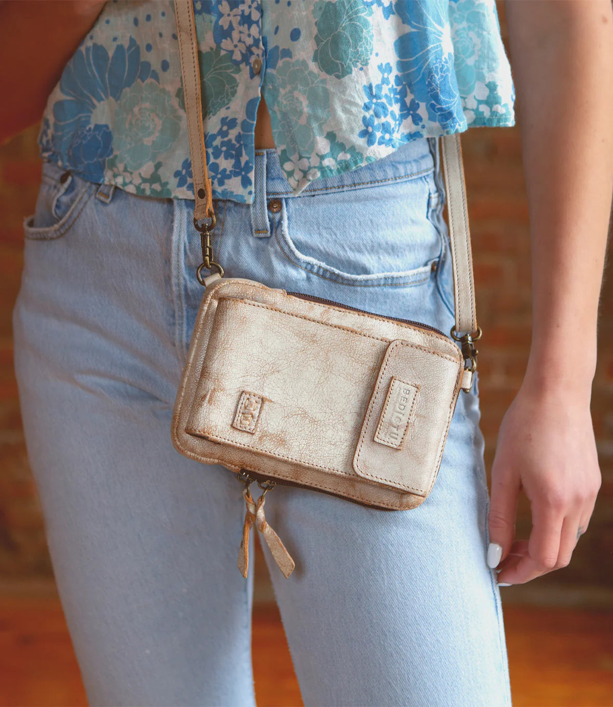 BED STU "Alelike" Crossbody in Nectar Lux