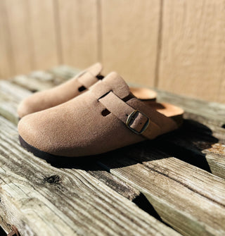 Regis Round Toe Clog Sandals With Buckle Detail