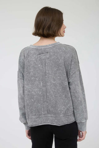 SC BLACK WASHED EXPOSED SEAM LONG SLEEVE KNIT TOP