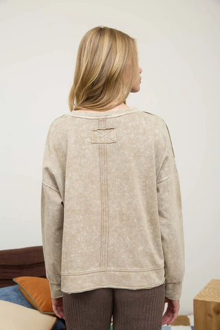 SC TAN WASHED EXPOSED SEAM LONG SLEEVE KNIT TOP