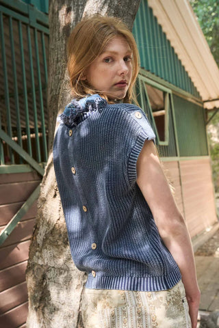NAVY WASHED KNIT SHORT TAB SLEEVE PULLOVER SWEATER Final Sale