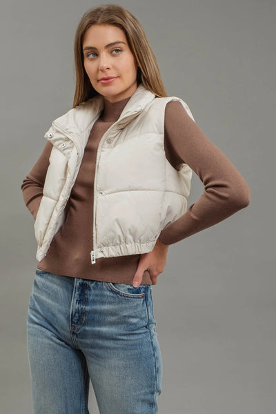 CREAM CROPPED ZIP UP PUFFER VEST