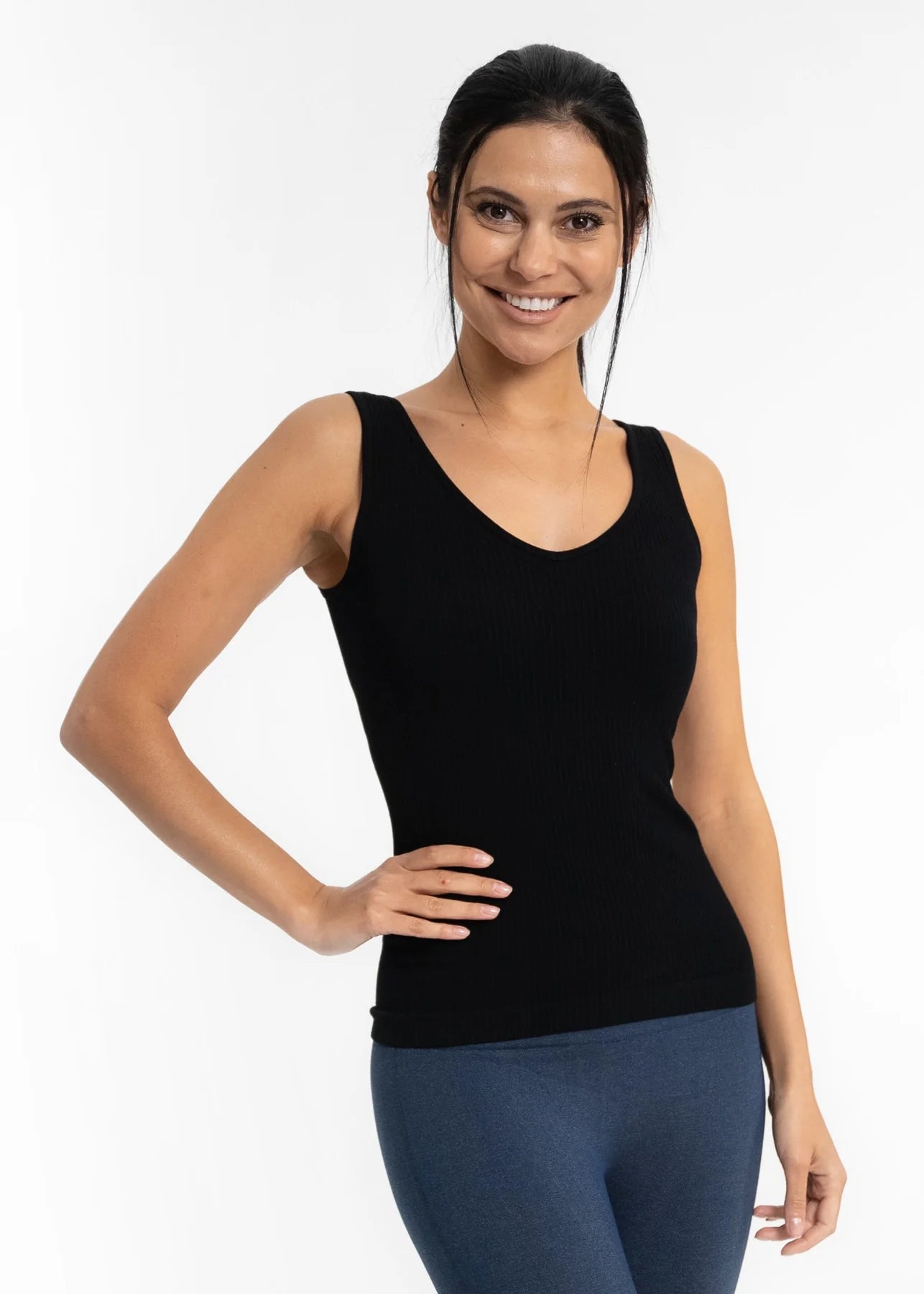 Curvy Black Ribbed Reversible Tank by Elietian