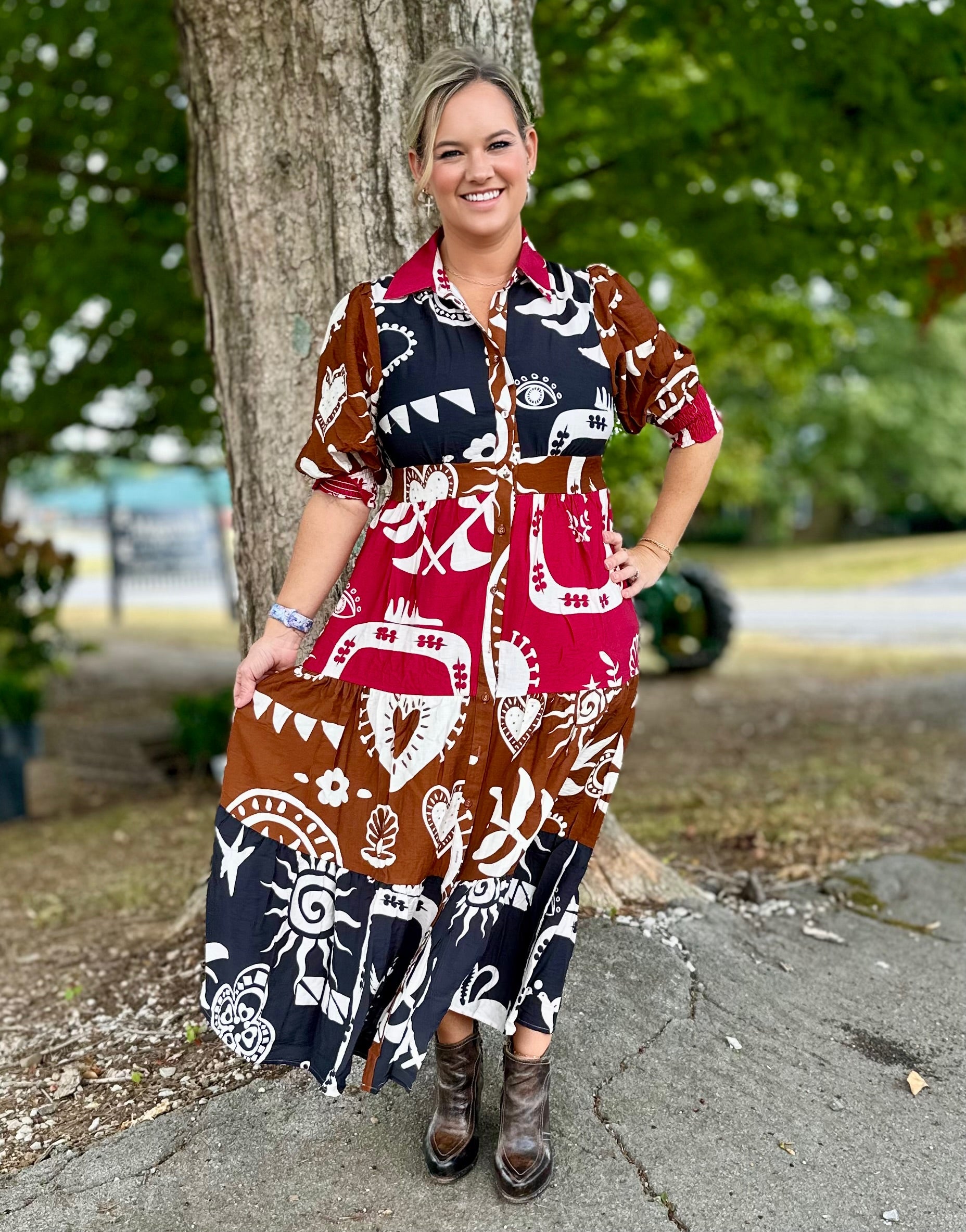 color block shirt dress Apricot Ribbed Color-Block T-Shirt Its color block design adds a modern touch Black Printed Color Block Shirt