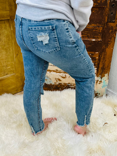 Distressed Raw Hem Jeans with Pockets