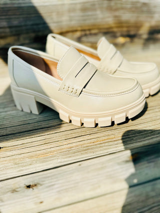 Corkys "Keeper" Loafer in Ivory Final Sale