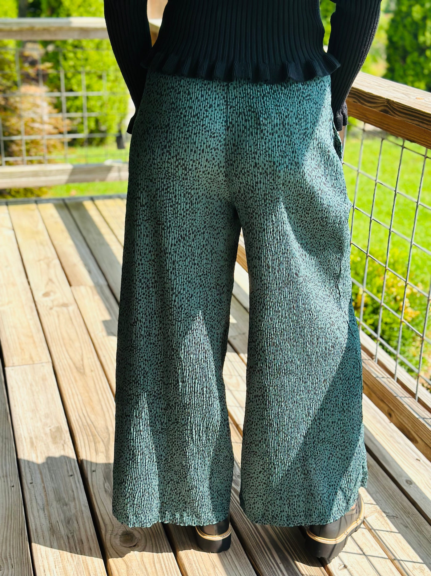 Teal Dotted High-Waist Crinkled Wide Leg Pants with Pockets