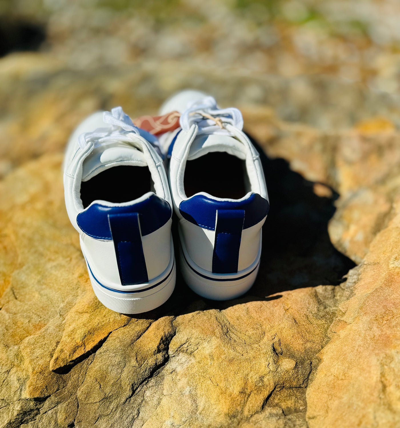 Royal blue and white sneakers discount