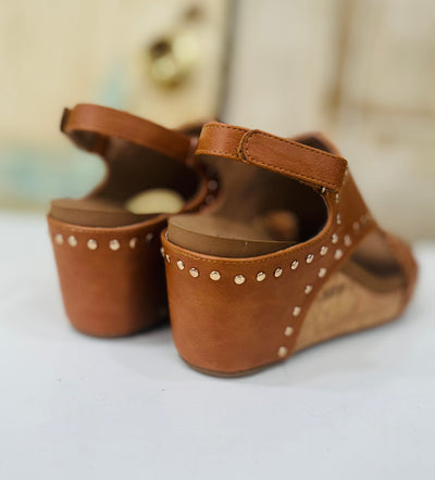 Corkys Carley Stud in Cognac