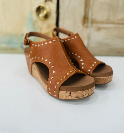 Corkys Carley Stud in Cognac