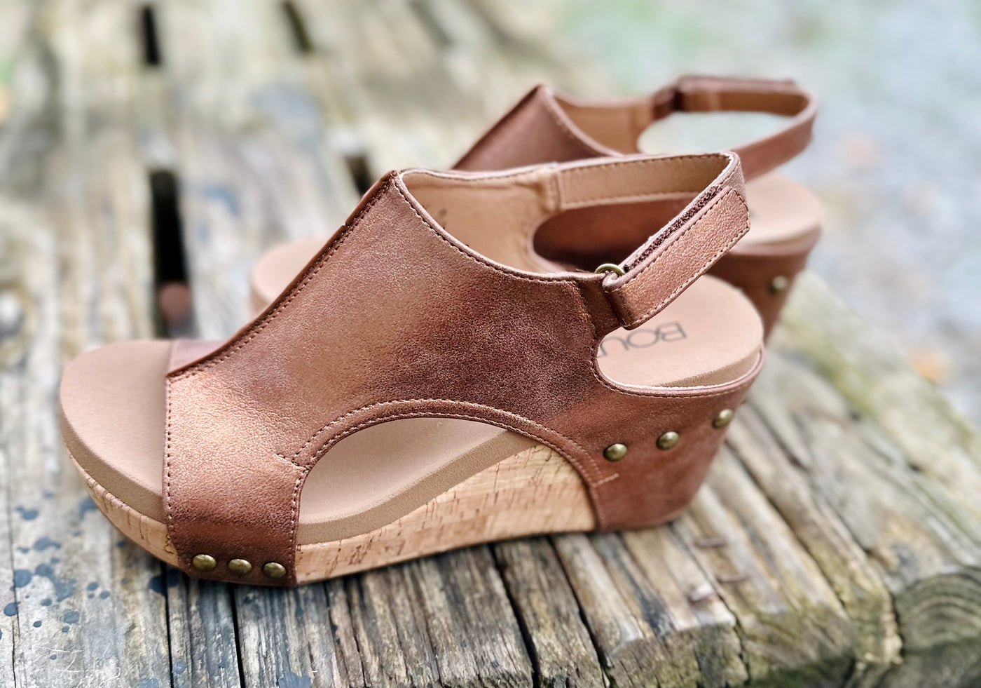 Gucci Bronze Snakeskin Platform Sandals - Ann's Fabulous Closeouts