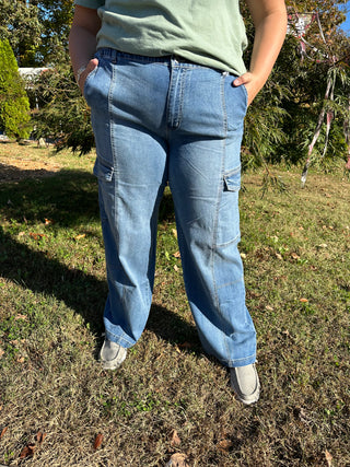 VINTAGE MEDIUM WASH STRAIGHT CARGO JEANS Final Sale