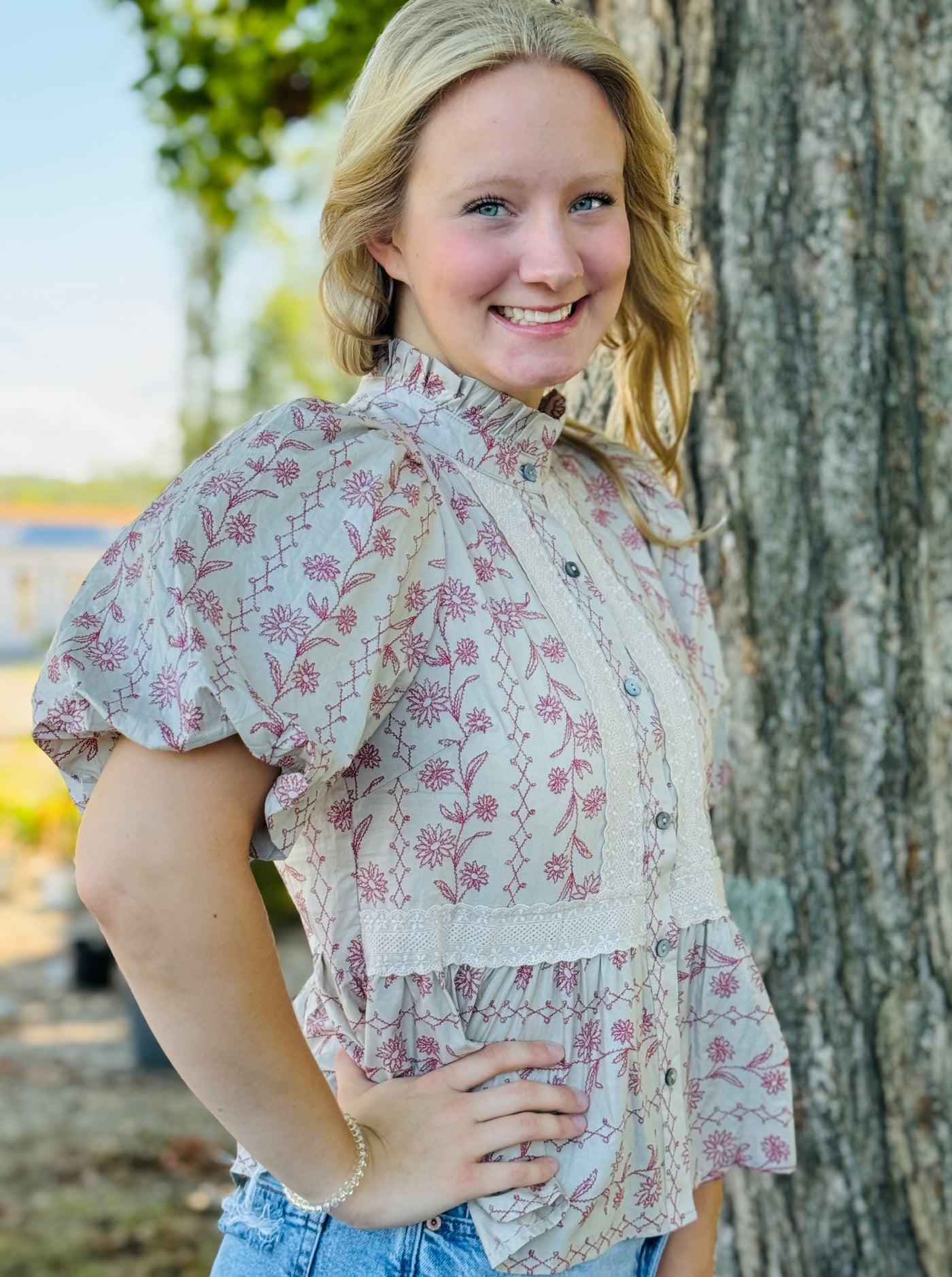 Ecru Floral Print Short Puff Sleeve Top