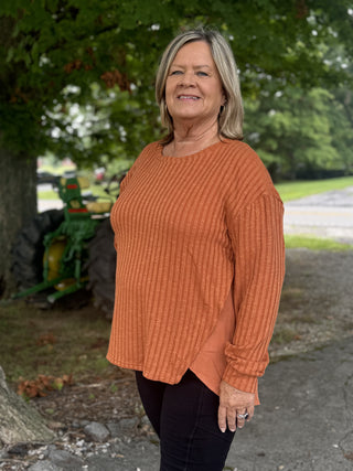 Curvy Ribbed Round Neck Long Sleeve Top (2 Colors) Final Sale