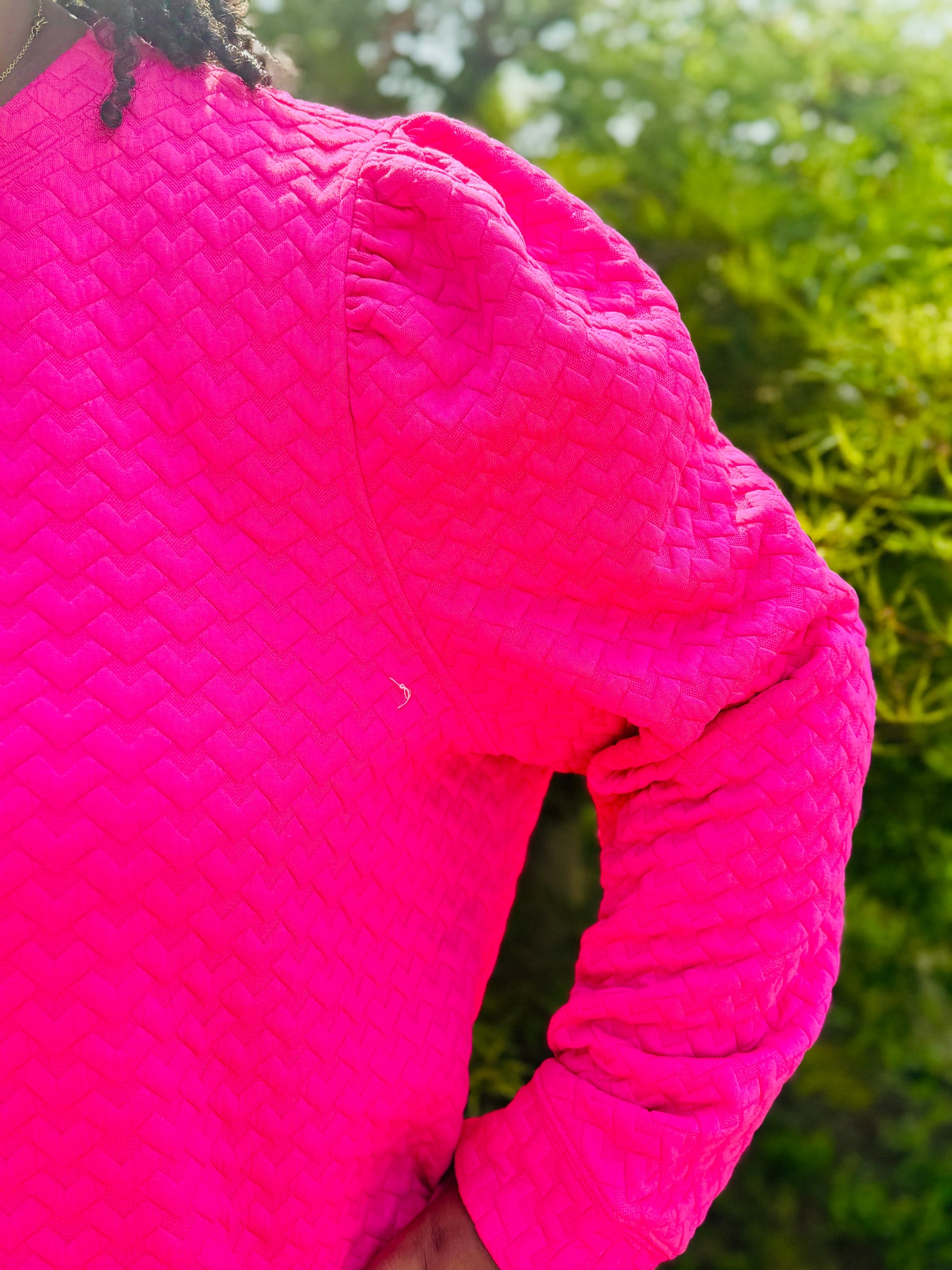 Curvy Hot Pink EMBOSSED FABRIC PUFF SLEEVE TOP