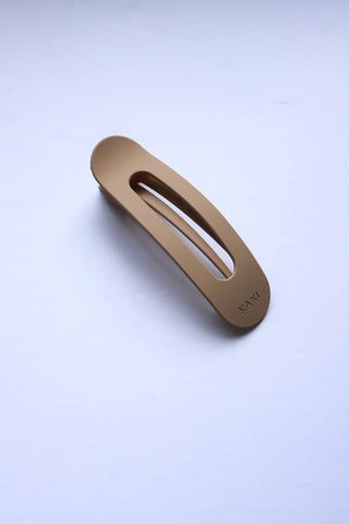 OVERSIZED LAY DOWN CLAWS by KAXI (Color Options)