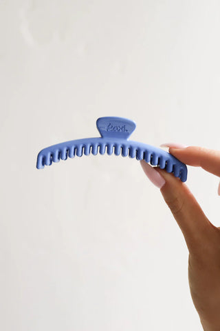 SHINY MIDI HOLD EVERYTHING CLAW by KAXI (Color Options)