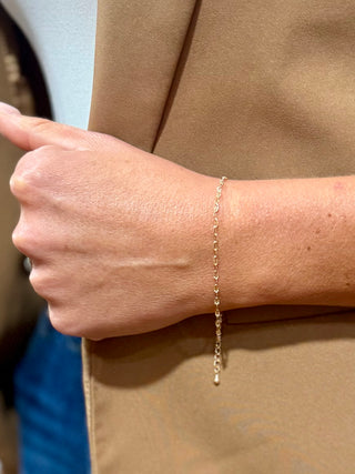 Textured Oval Satellite Chain Bracelet