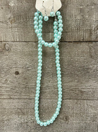 Sophia's Corner Faux Pearl Necklace/Bracelet Set