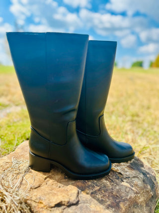 Belvin Pull-on Style Riding Boots