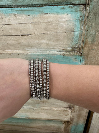 Set of 7 Beaded Bracelets (3 Colors)