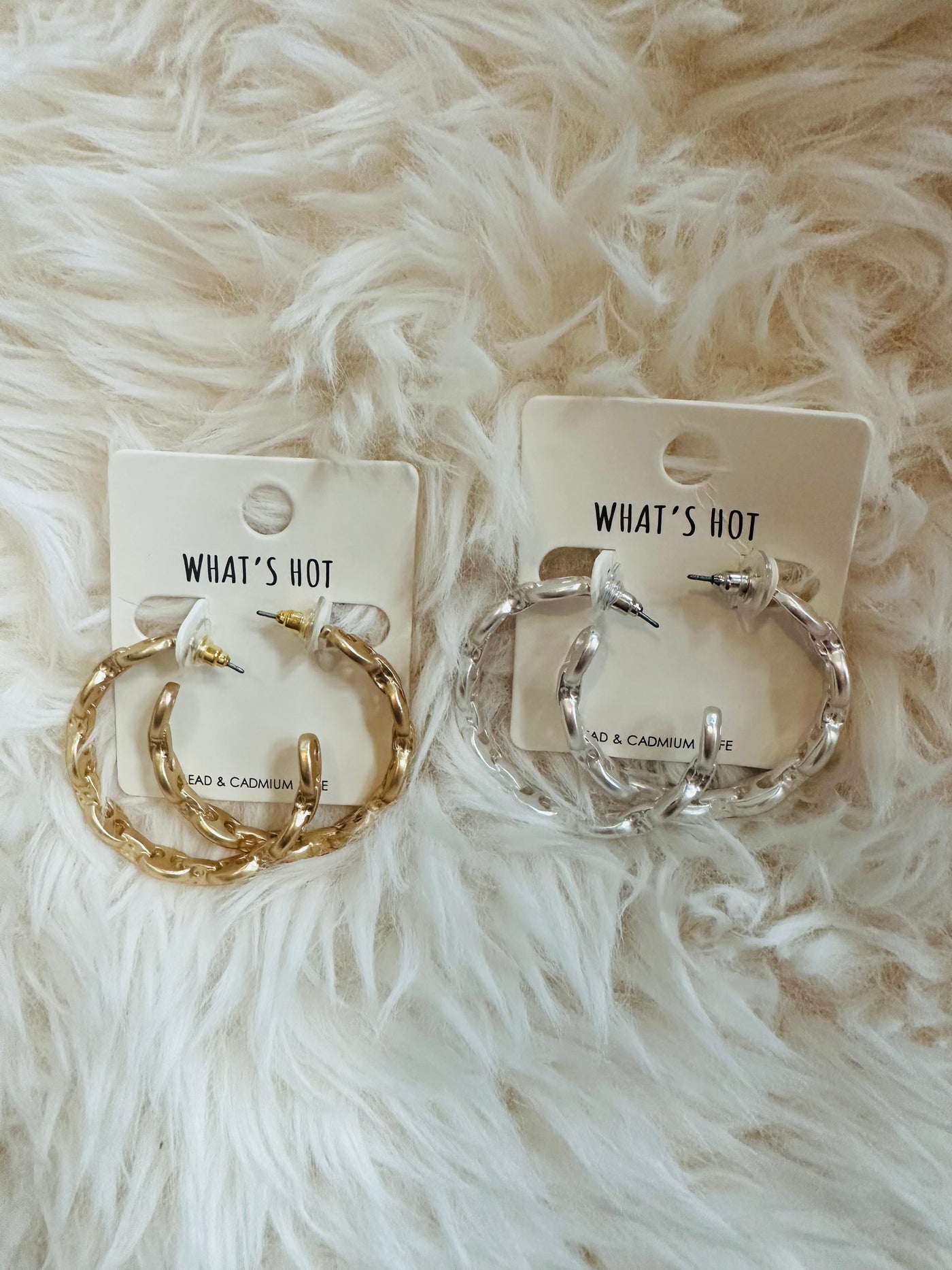 Matte Hoop Earrings (2 Colors)