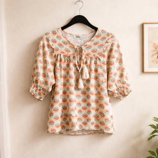 Off White Short Sleeve V-Neck Blouse FINAL SALE
