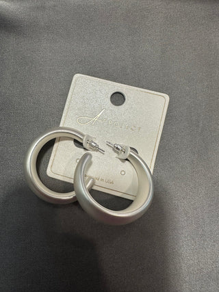 Matte Brushed Gold 1" Hoop Earring