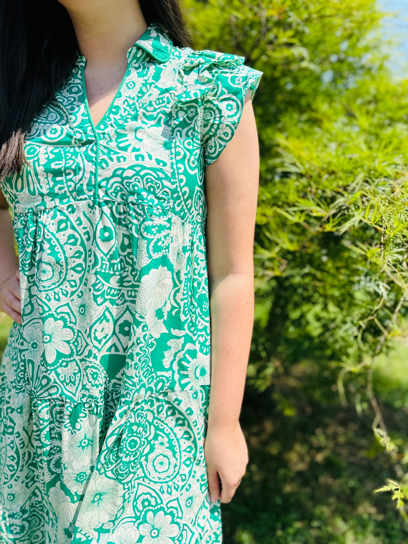 Green Two Tone Collared Midi Dress