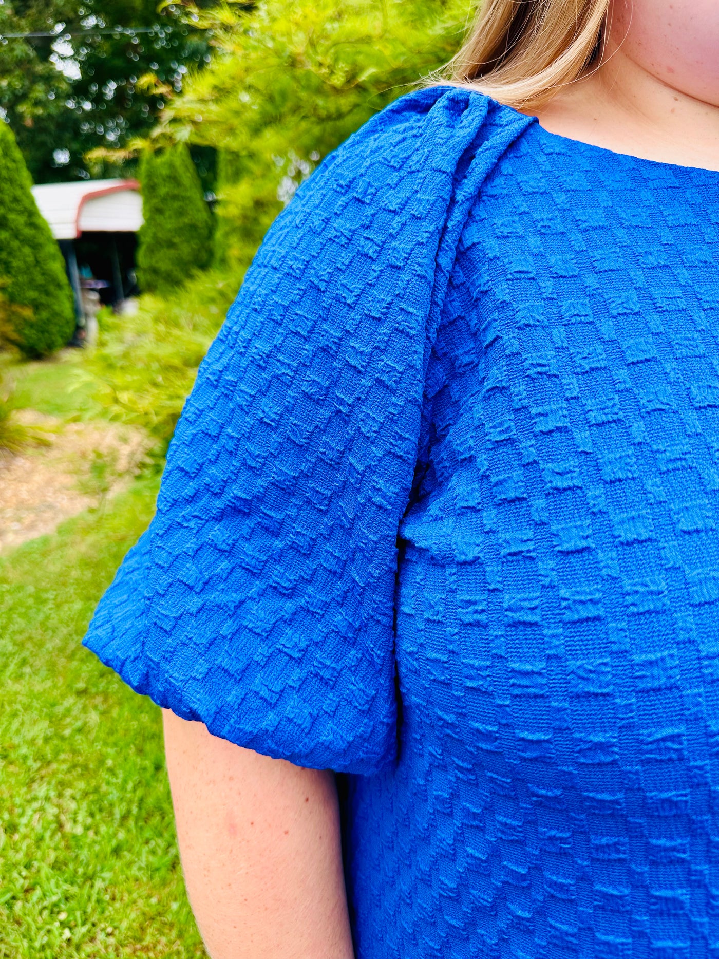 Curvy Jacquard Round Neck Top  Details: • Boxy Cut • Cut Edge • 3/4 Raglan Puff Sleeves