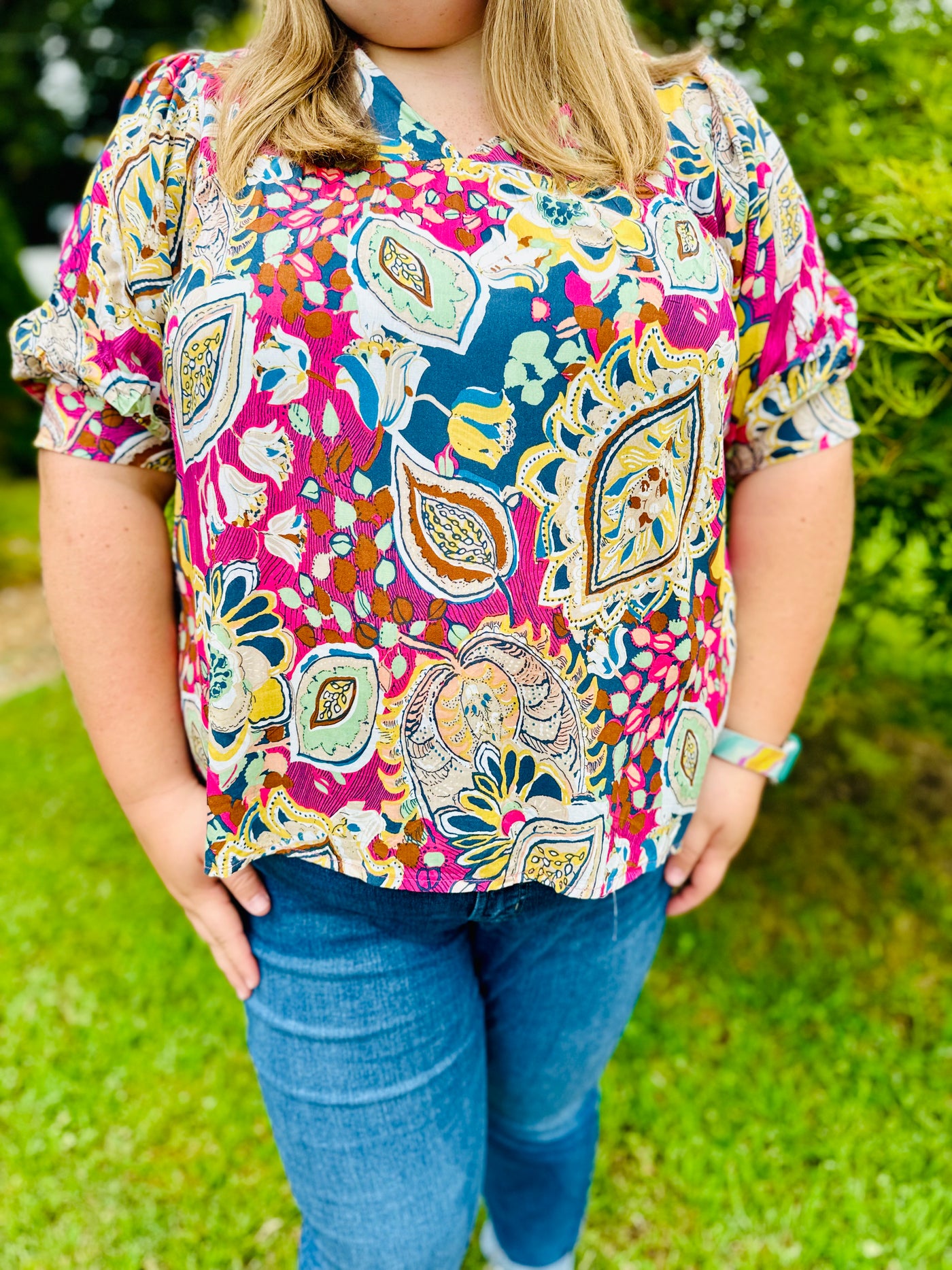 Curvy Pink Mixed Print Split Neck Top with Short Puff Sleeves