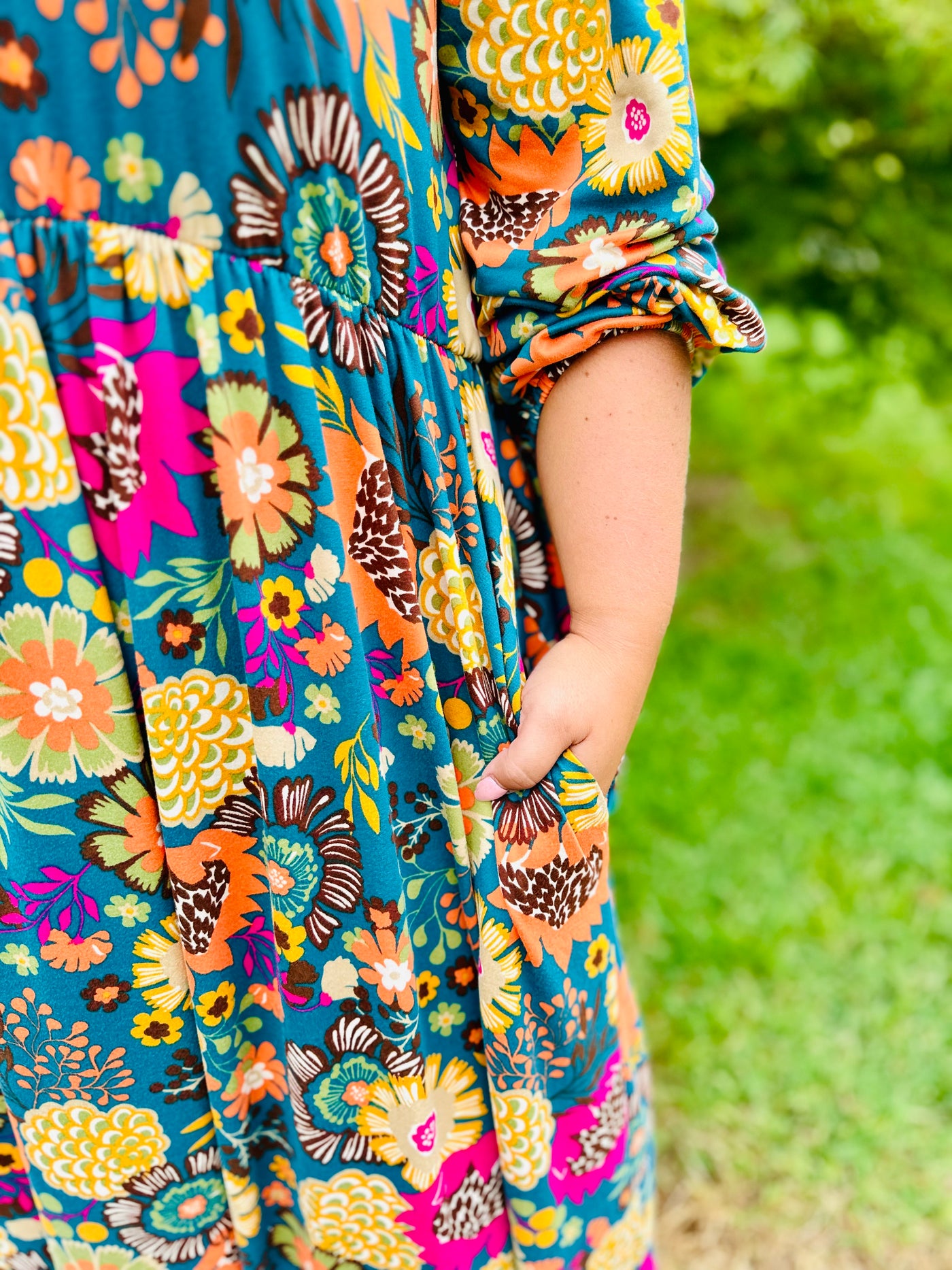 CURVY TEAL COLLARED MAXI FLORAL DRESS WITH SIDE POCKETS