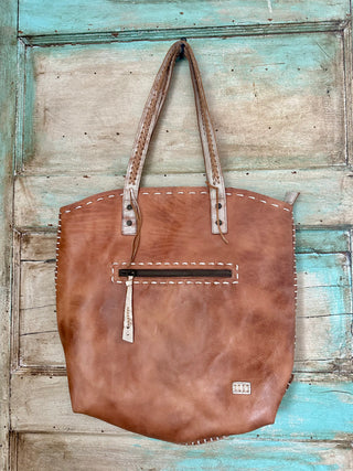 Bed Stu "Barra II" in Tan Rustic Nectar Lux