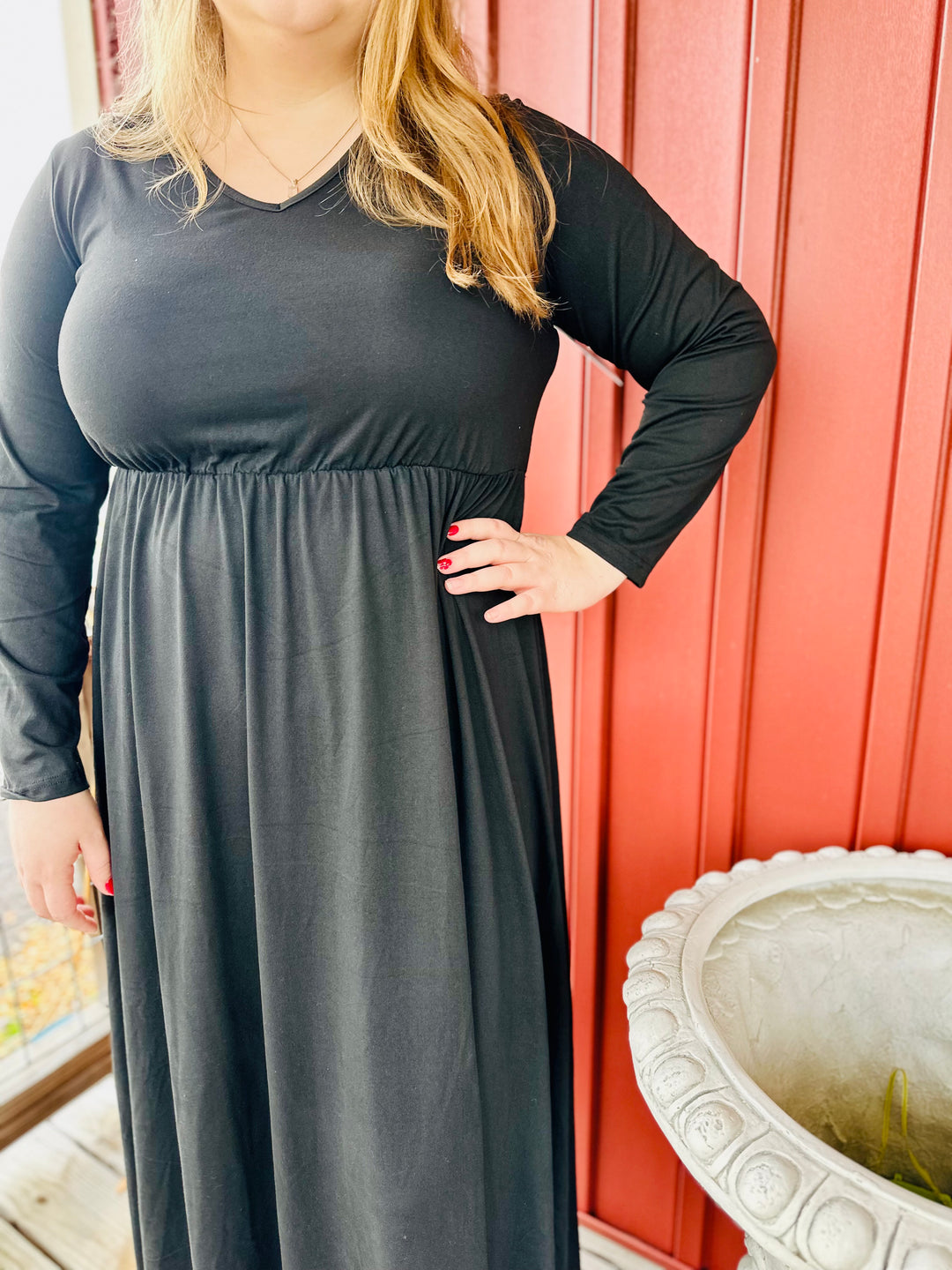knee length dresses for ladies Plus-Size Black Whimsical Maxi Dress 1x / Black main image 0
