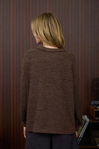 DARK BROWN CREW NECK LONG SLEEVE KNIT TOP Final Sale