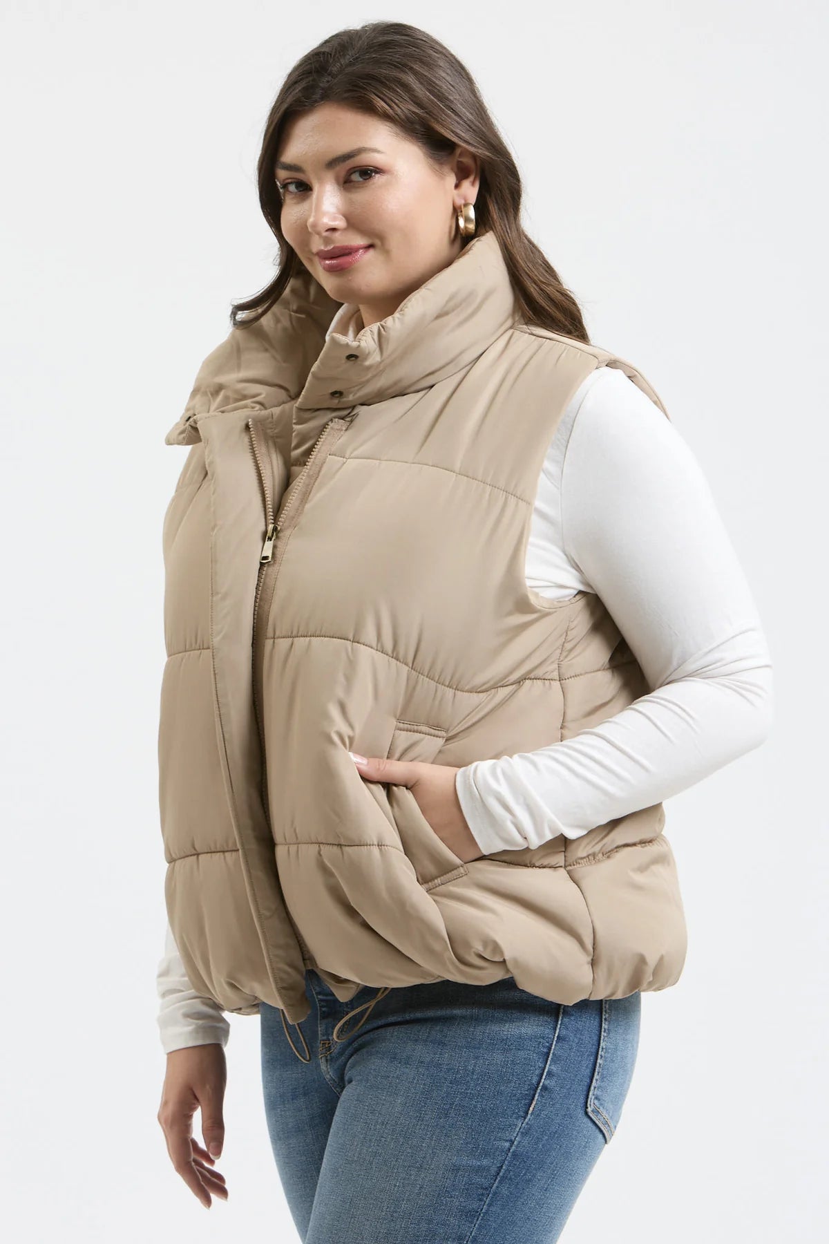 Curvy Solid Zip Up Puffer Vest (2 Colors)