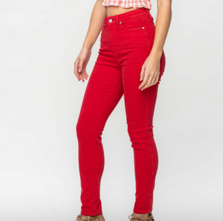 JUDY BLUE HIGH WAIST TUMMY CONTROL GARMENT DYED SKINNY IN RED COLOR