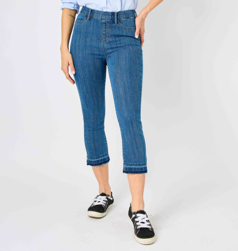 JUDY BLUE MEDIUM HIGH WAIST PULL ON CAPRI