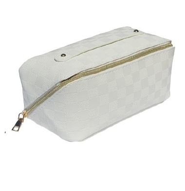 VEGAN LEATHER CHECKERED MAKEUP BAG (2 Colors)